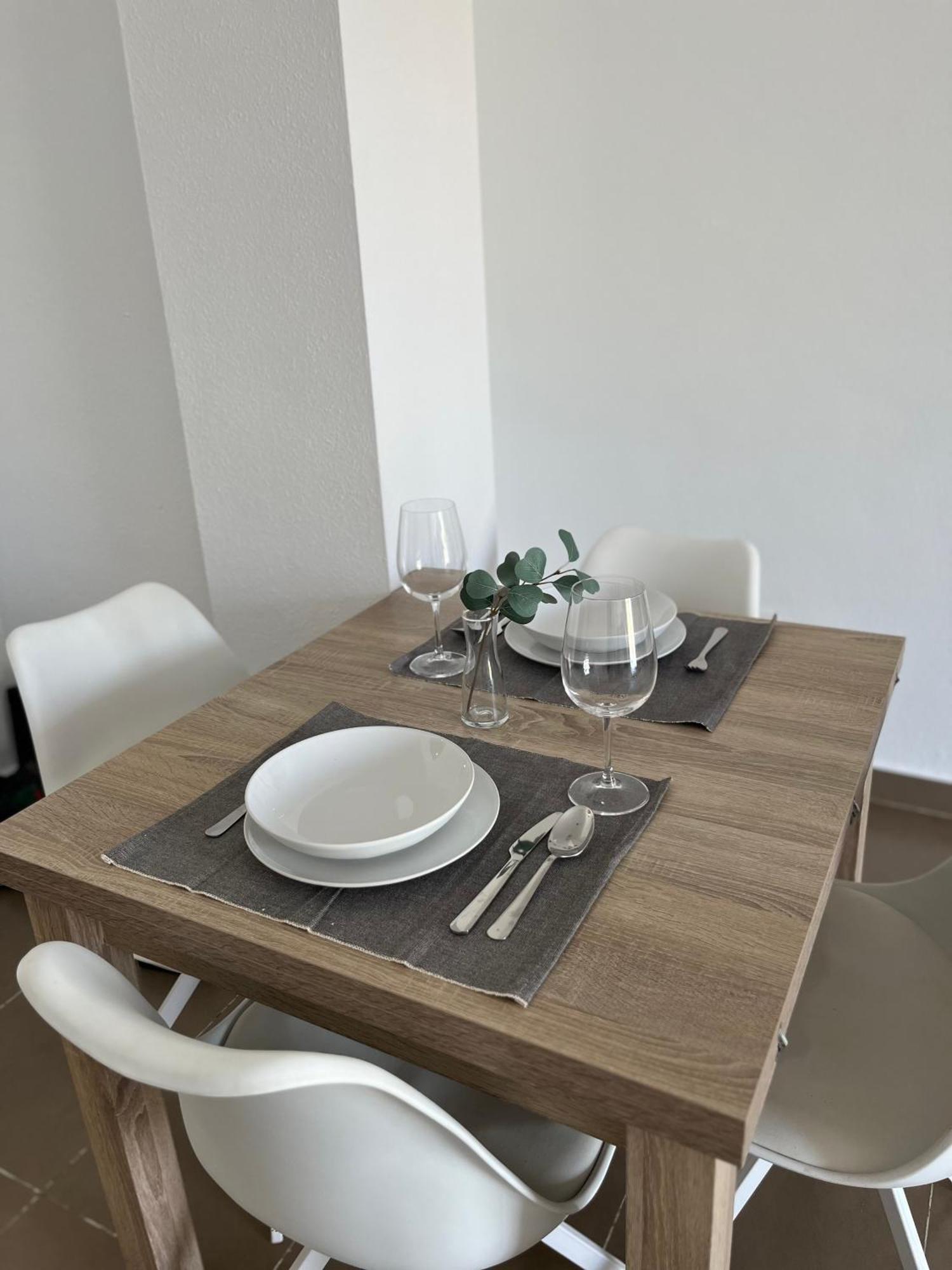 Malaga Prime Location - Stylish Apartment With Free Wifi, Free Parking, Steps From The Historic Center Dış mekan fotoğraf