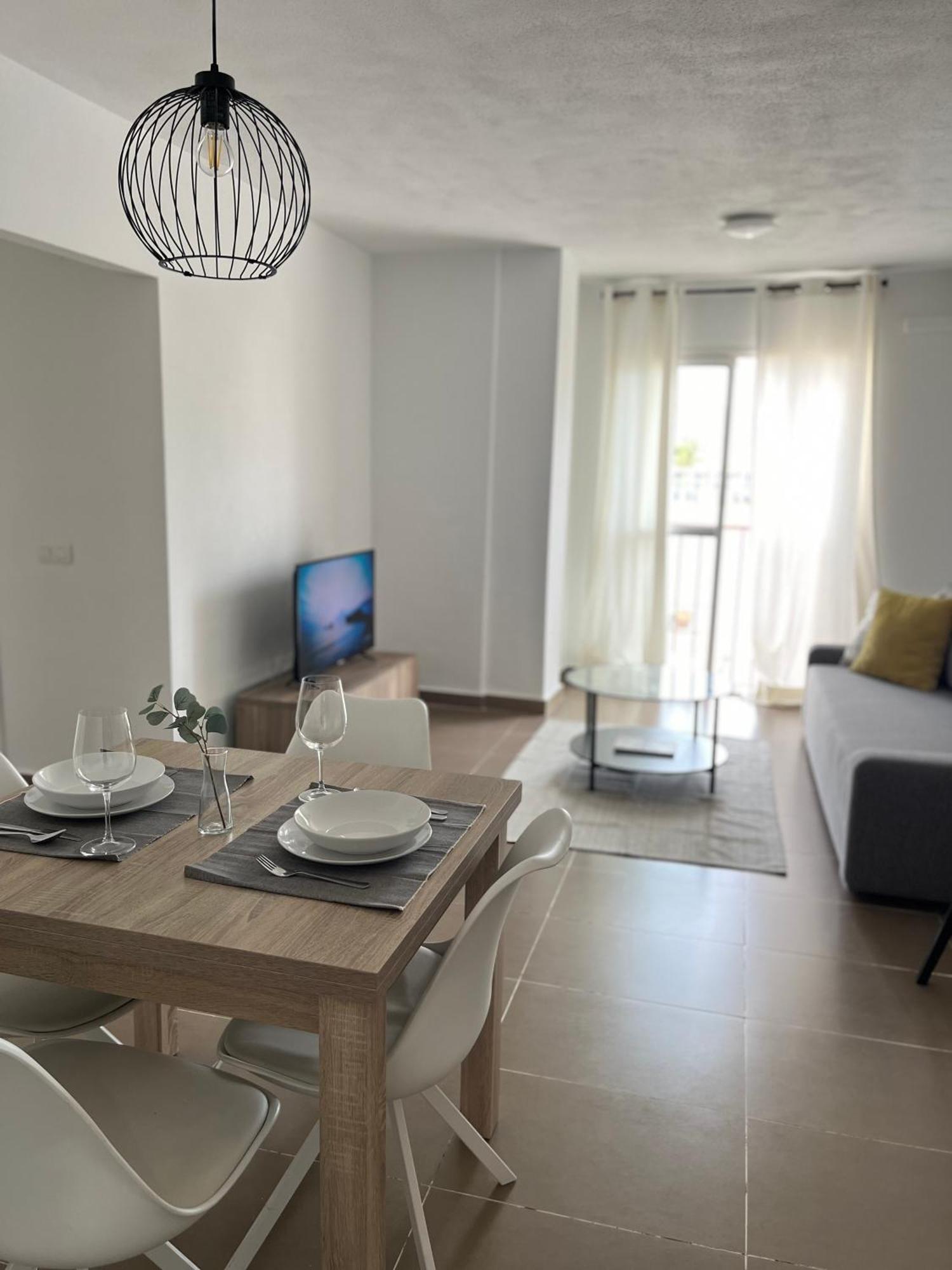Malaga Prime Location - Stylish Apartment With Free Wifi, Free Parking, Steps From The Historic Center Dış mekan fotoğraf